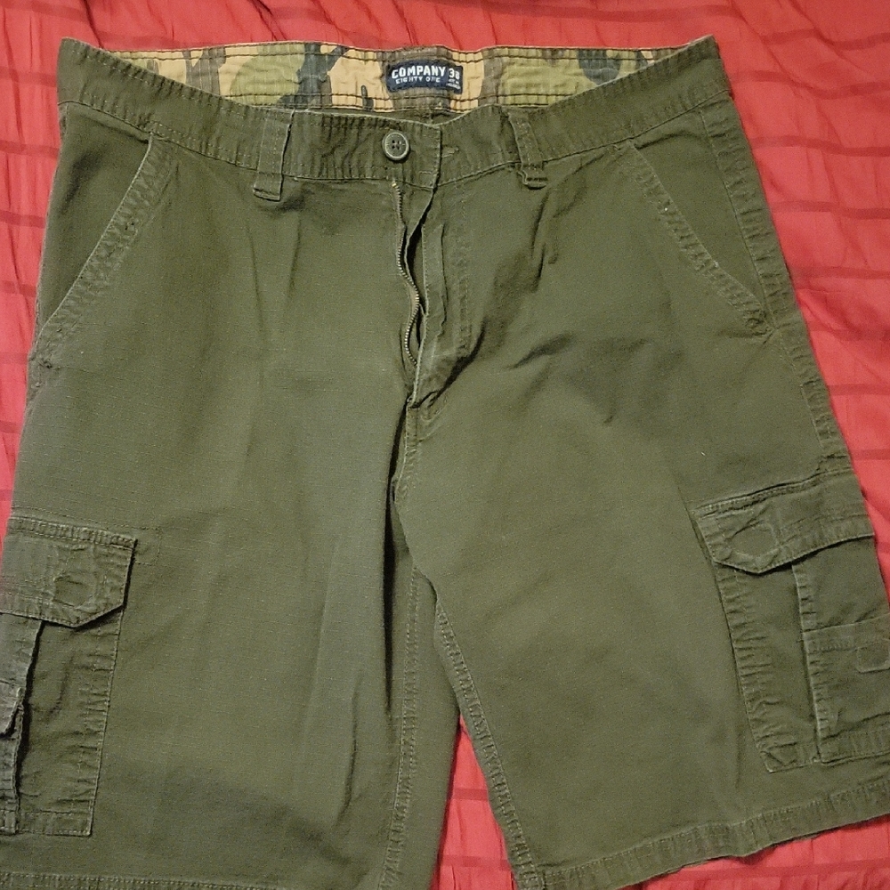 Olive Green Cargo Shorts for Men